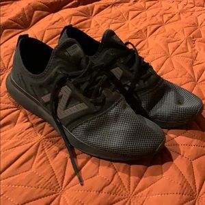 Men’s new balance sneakers